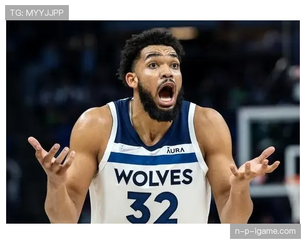 安德森展现全能风采,助力球队逆转取胜 安德森展现全能风采,助力球队逆转取胜