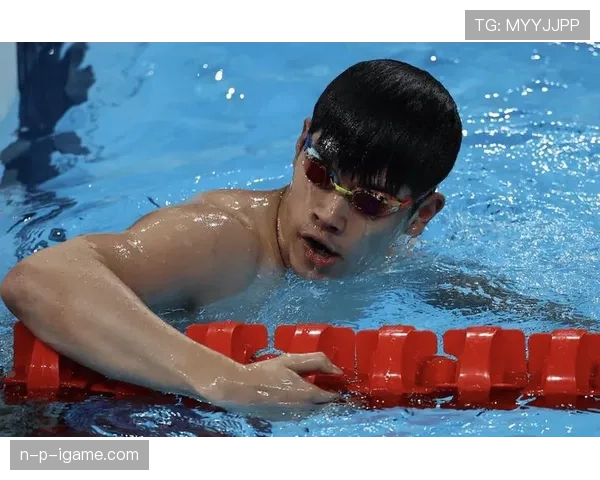 乐靖宜世锦赛再摘金 中国泳将闪耀国际赛场