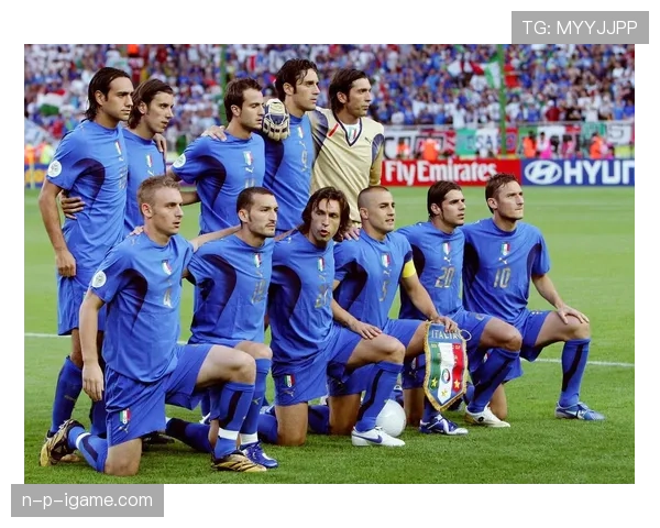 意大利足球四冠王荣耀之路:辉煌历史与未来挑战并存 意大利足球四冠王荣耀之路:辉煌历史与未来挑战并存