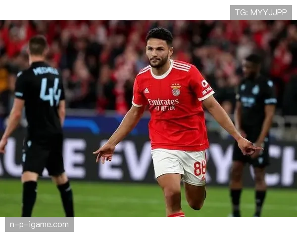 本菲卡强势领跑葡超争冠行列，出色表现彰显冠军实力