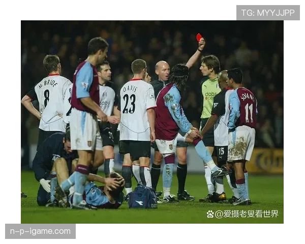 诺伊尔再战库尔图瓦：巅峰门神对决引爆焦点之战