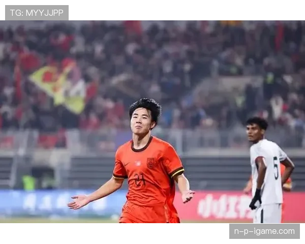 中国国家队稳健发挥，成功晋级亚洲杯下一轮